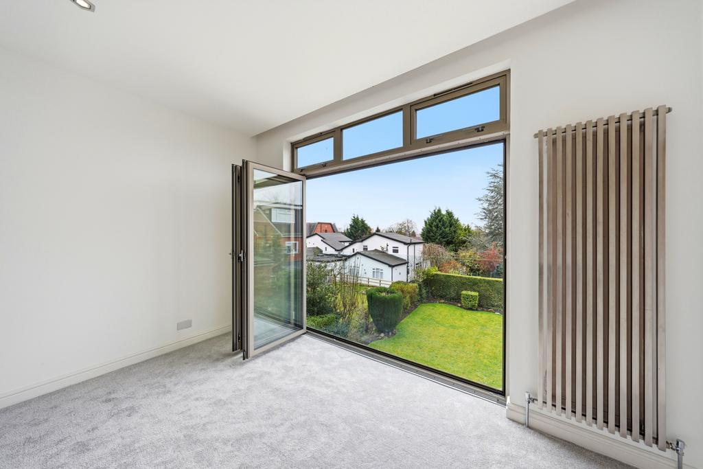 Principle bedroom views over Manchester