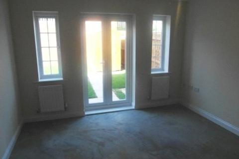 3 bedroom terraced house to rent, Whitewell Road, Blaydon-on-Tyne, Tyne and Wear, NE21