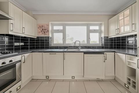 2 bedroom maisonette for sale, Gordon Road, Ashford, TW15