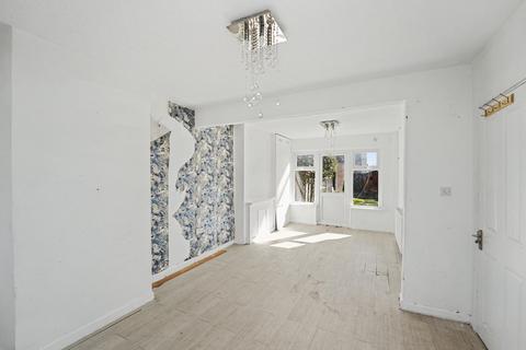 3 bedroom terraced house for sale, Cambourne Avenue, London