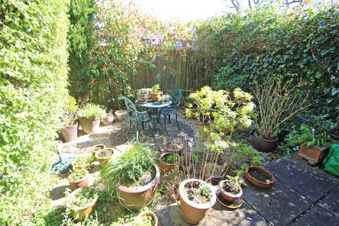 2 bedroom terraced house for sale, Lake View Manor, Lake Grove Road, New Milton, Hampshire, BH25