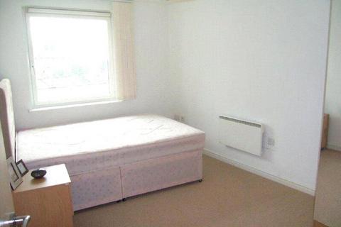 undefined, Prince Regents Road, Greater London TW3