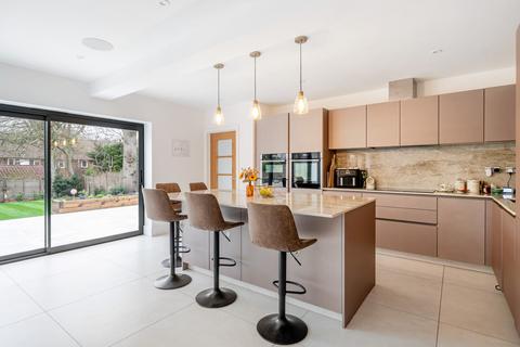 undefined, Pine Grove, Weybridge, KT13