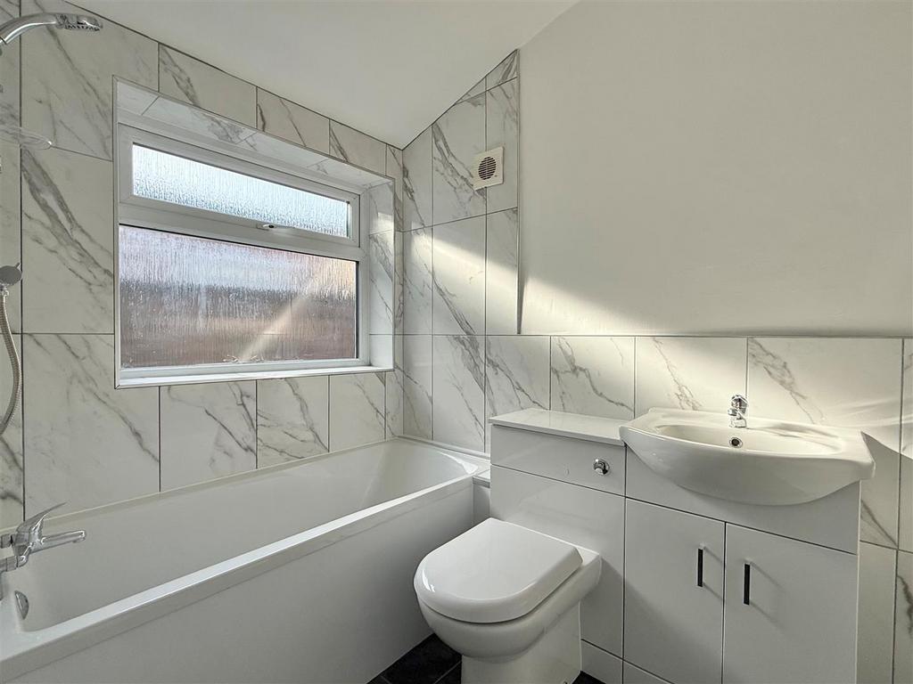 Photo 10.jpg