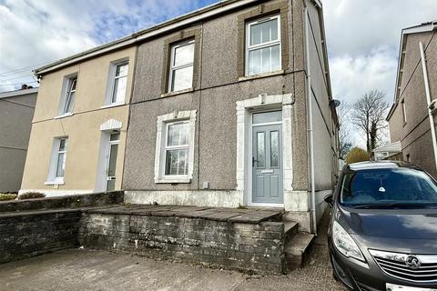4 bedroom semi-detached house for sale, Heol Bryngwili, Cross Hands, Llanelli