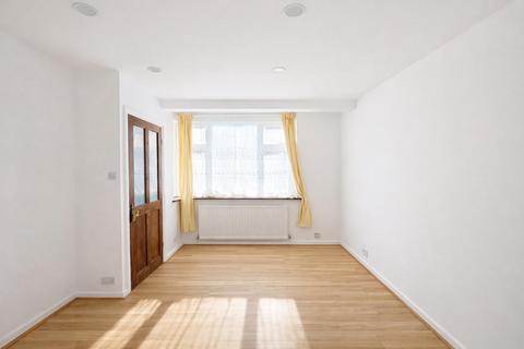 2 bedroom terraced house to rent, Boscombe Road, North Cheam, Sutton, KT4  8PL