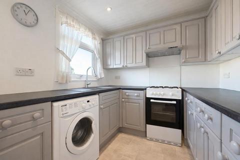 2 bedroom terraced house to rent, Boscombe Road, North Cheam, Sutton, KT4  8PL