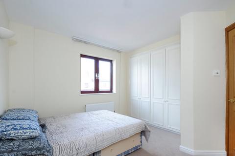 2 bedroom flat to rent, Sailmakers Court, William Morris Way, Fulham, SW6