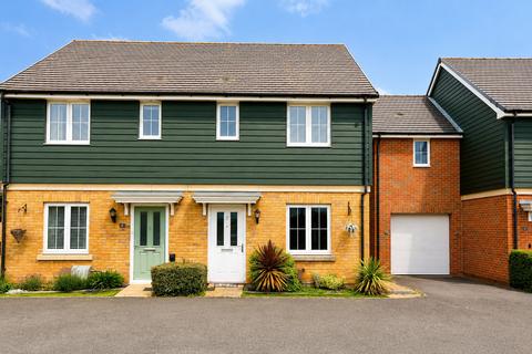Houses for sale in Locks Heath | OnTheMarket