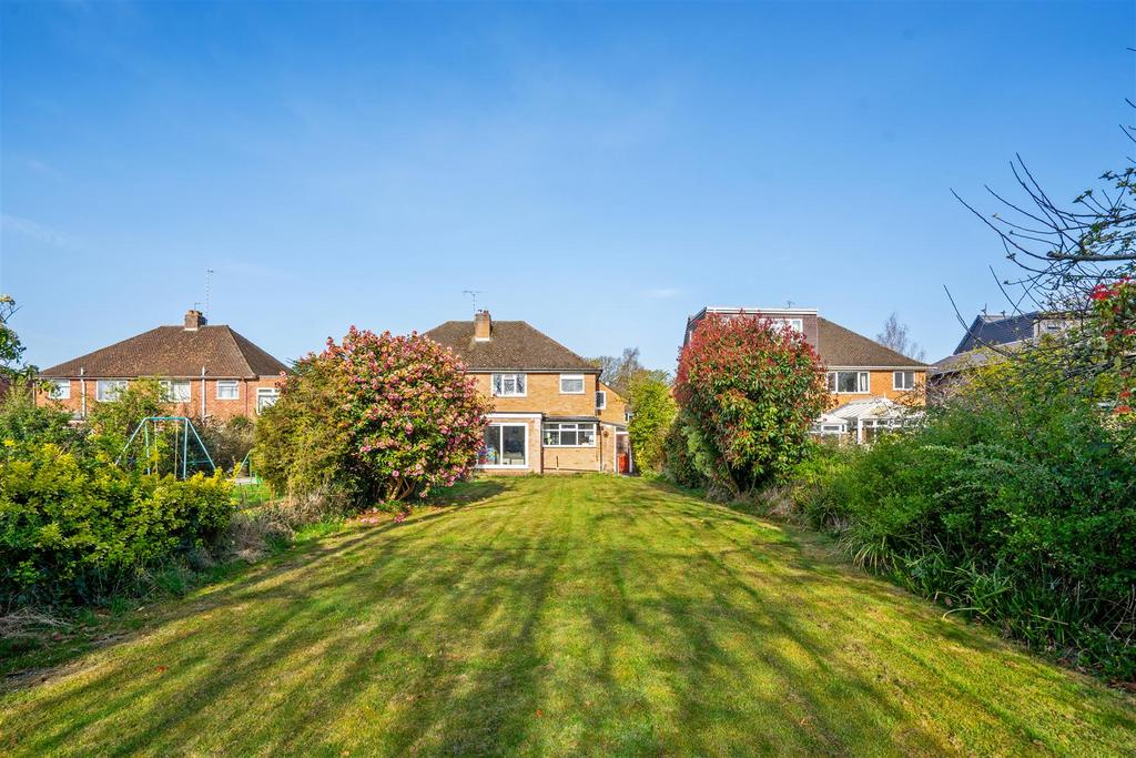 10 Ufton Close 3.jpg