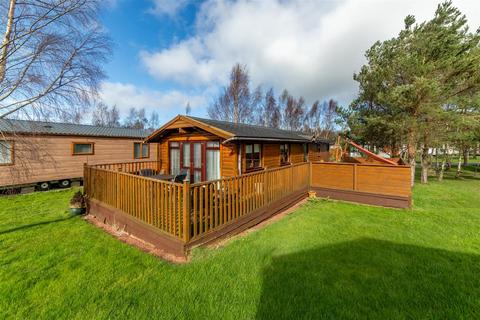 2 bedroom chalet for sale, Felmoor Park, Felton NE65