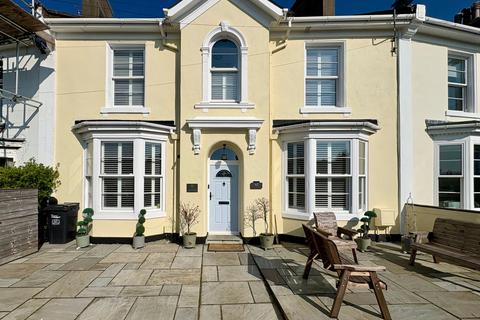 4 bedroom terraced house for sale, Chatsworth Road, Torquay