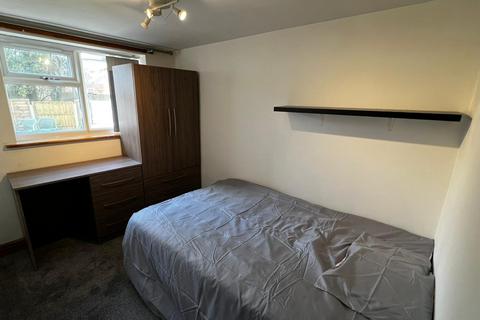 1 bedroom in a house share to rent, Teignmouth Road, Birmingham B29