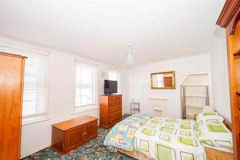 4 bedroom terraced house for sale, Mann Street, Hastings
