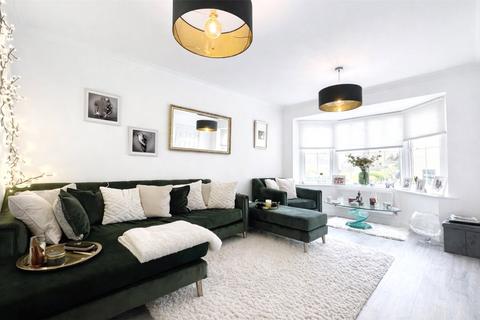 undefined, Moore Close, Dartford, DA2