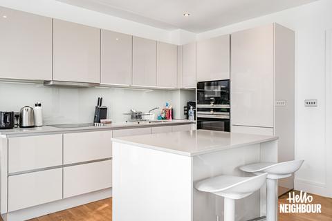 3 bedroom apartment to rent, Boleyn Road, London, N16