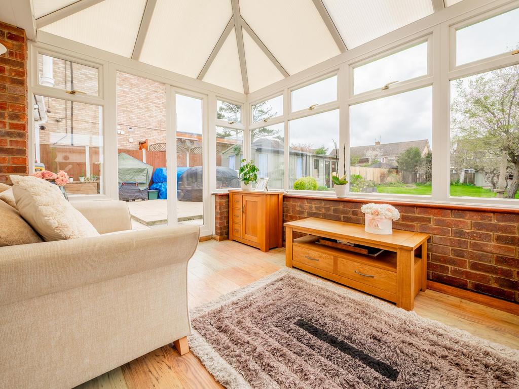 Conservatory/Sun Room