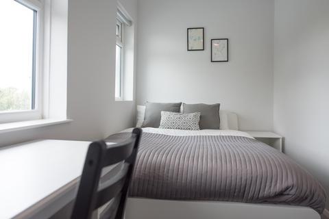 1 bedroom detached house to rent, Corporation Road, Chelmsford, CM1