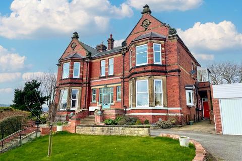 undefined, Raincliffe Avenue, Henley Manor, YO12