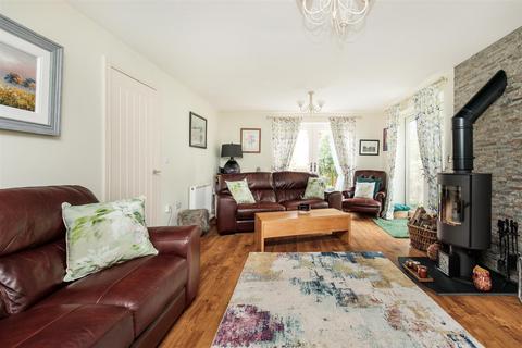 4 bedroom terraced house for sale, Micklewood Close, Morpeth NE61