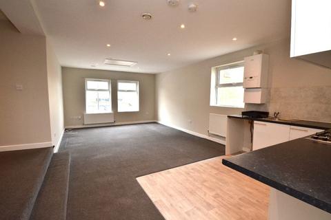 2 bedroom flat to rent, Ongar Road, Brentwood