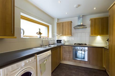 2 bedroom apartment to rent, Lynton Road, London, SE1