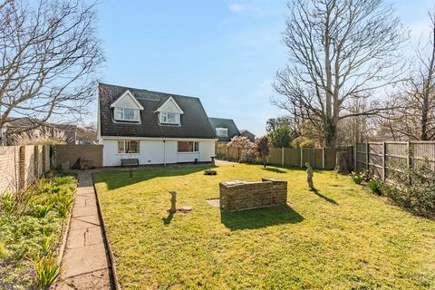 4 bedroom detached house for sale, The Oaks, Broadstairs
