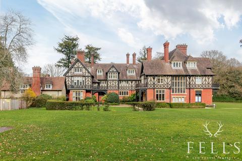 undefined, Castle Malwood Lodge, Lyndhurst SO43