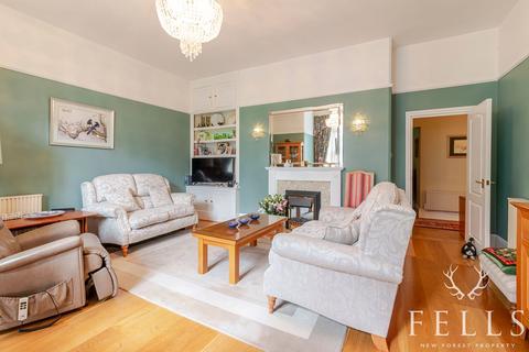 undefined, Castle Malwood Lodge, Lyndhurst SO43