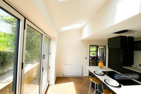 undefined, Fairleigh Pennar Lane, Newport, NP11