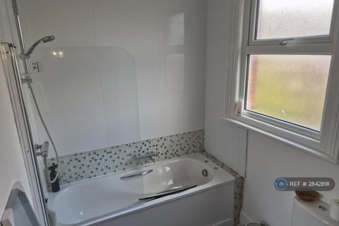 undefined, Blenheim Park Road, South Croydon, CR2