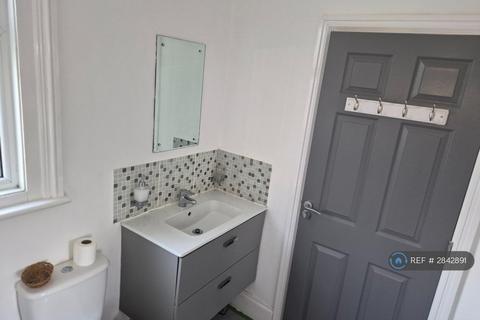 undefined, Blenheim Park Road, South Croydon, CR2