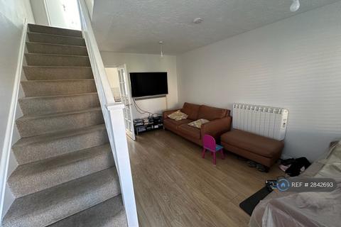 undefined, Siskin Close, Borehamwood, WD6