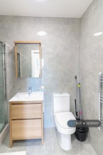 undefined, Staines Road, Hounslow, TW3