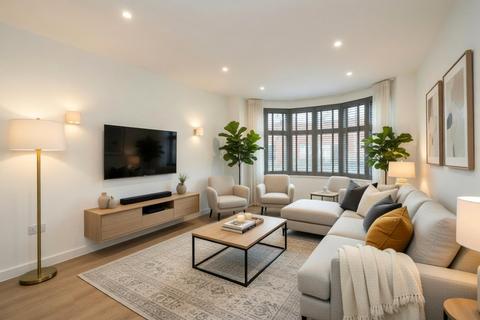 6 bedroom house to rent, Helena Road, London, NW10
