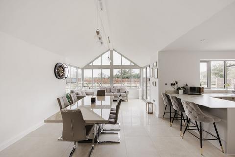 3 bedroom detached bungalow for sale, Stunning Single Storey Home in Scarning