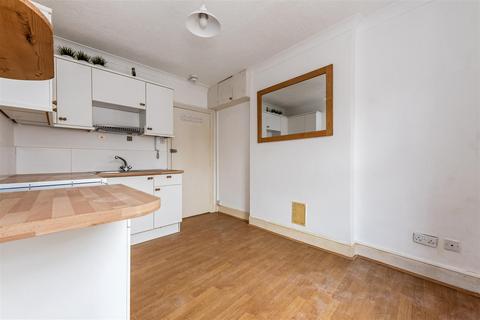 1 bedroom apartment for sale, Tarrant Street, Arundel