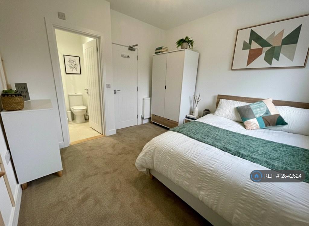 Room 3 Ensuite