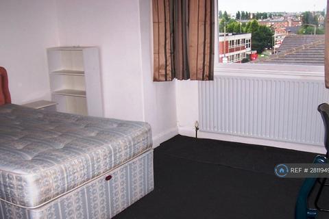 2 bedroom end of terrace house to rent, Craven Road, Leeds, LS6
