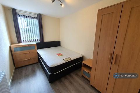 2 bedroom flat to rent, Milnpark Gardens, Glasgow, G41