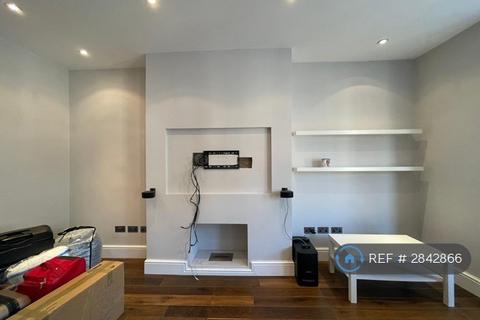 1 bedroom flat to rent, Glenloch Road, London, NW3