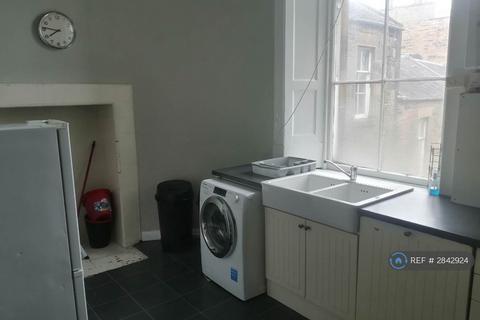 undefined, Clifton Terrace, Edinburgh, EH12