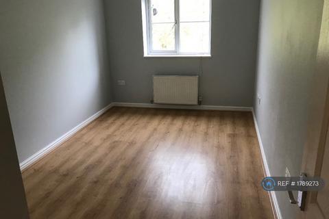 1 bedroom flat to rent, Bader Court, London, NW9