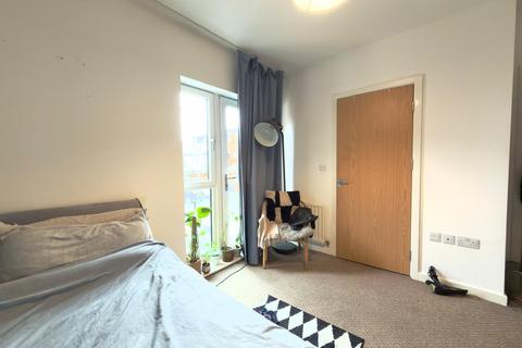 1 bedroom in a house share to rent, Liberty Mews, Birmingham B15