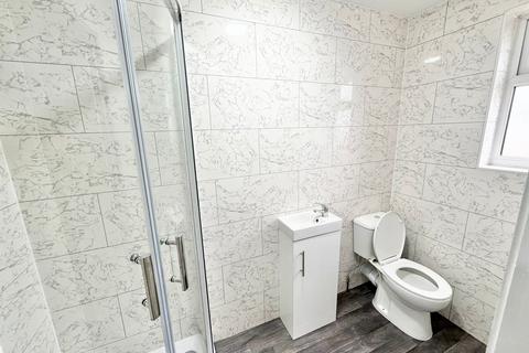 4 bedroom detached house for sale, Fenwick Close, Woking GU21