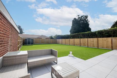 4 bedroom bungalow for sale, Laurel Lane, Ringwood BH24