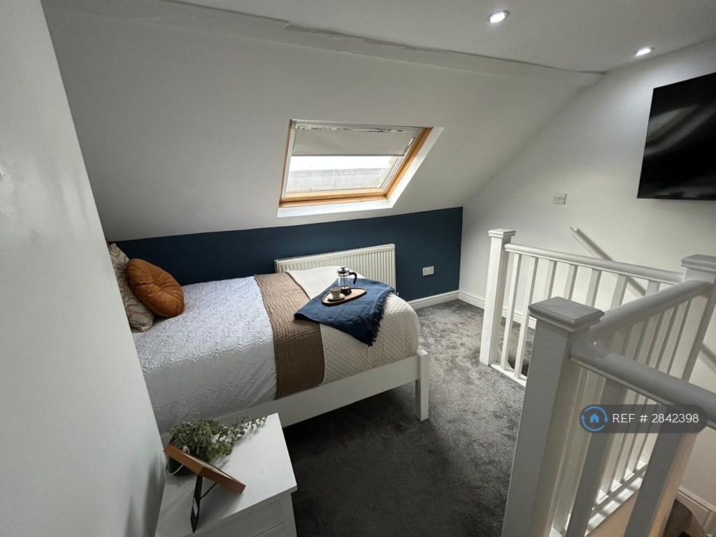 Room 4