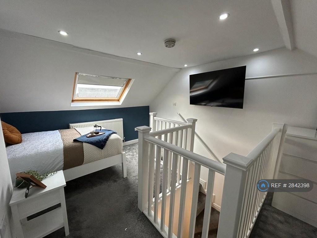 Room 4