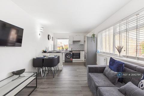 undefined, Barnwood Close, Reading, RG30