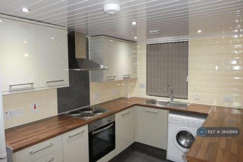 2 bedroom flat to rent, Milnpark Gardens, Glasgow, G41